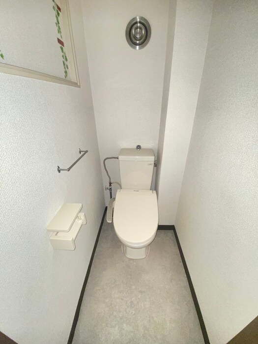 物件内観写真11　(トイレ)