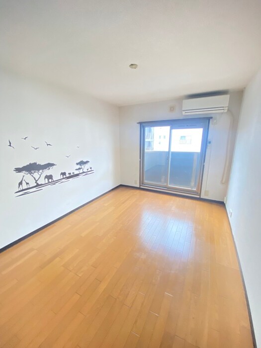 物件内観写真18　(居室)