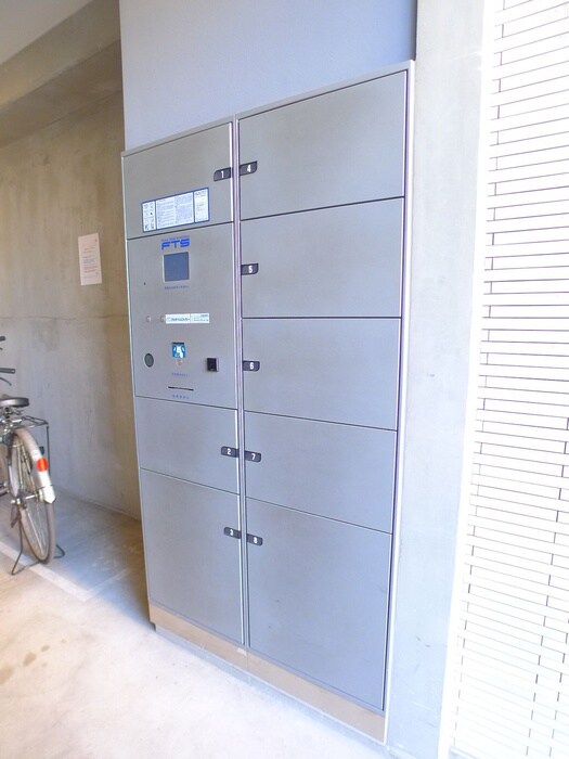 物件外観写真4　(建物設備)