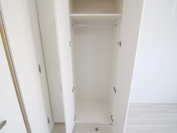 物件内観写真13　(収納)
