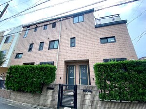 メゾン紀の國外観写真