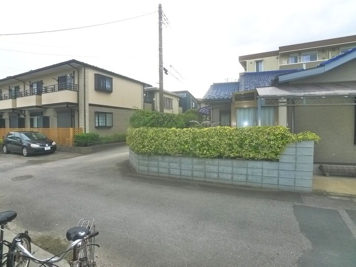 物件内観写真22　(室内からの展望)