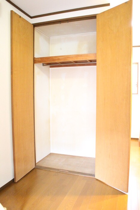 物件内観写真15　(収納)