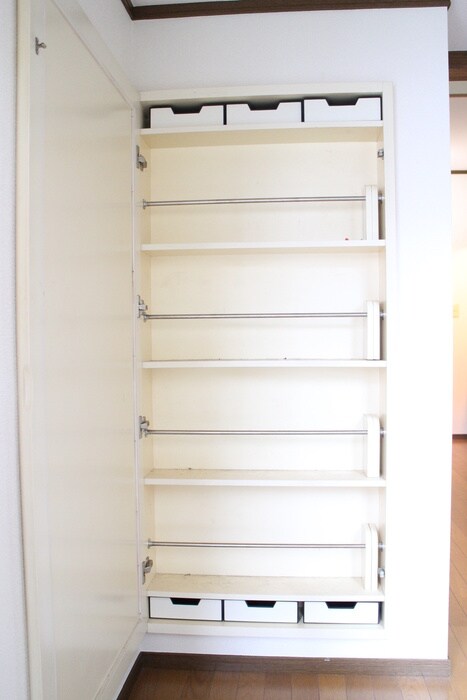 物件内観写真21　(靴箱)