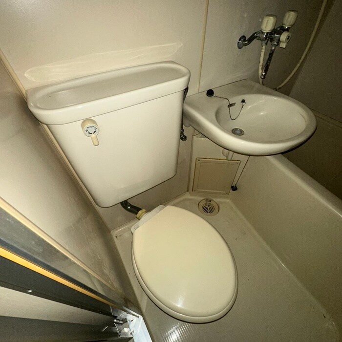 物件内観写真11　(トイレ)