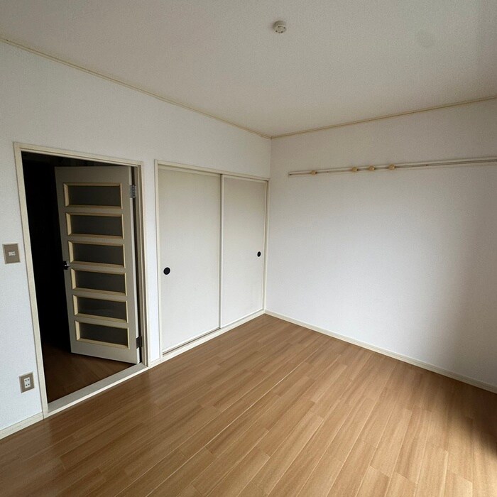 物件内観写真19　(居室)