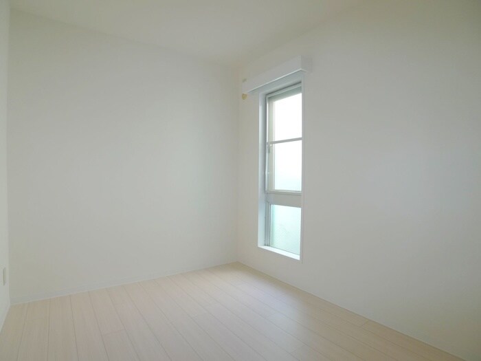 物件内観写真11　(居室)