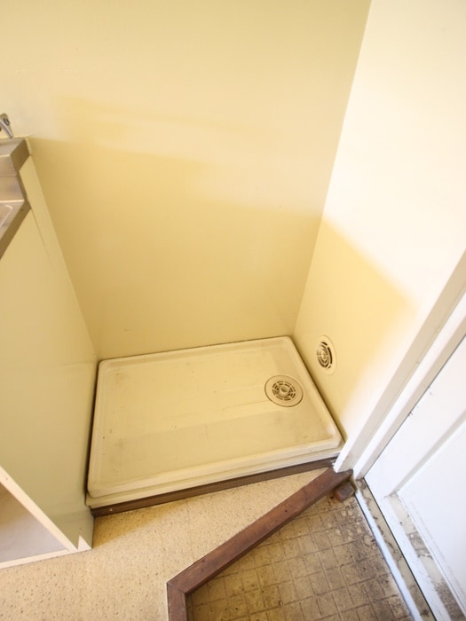 物件内観写真8　(洗濯機置場)