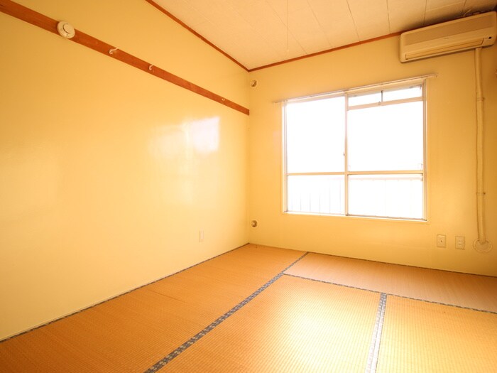 物件内観写真18　(居室)