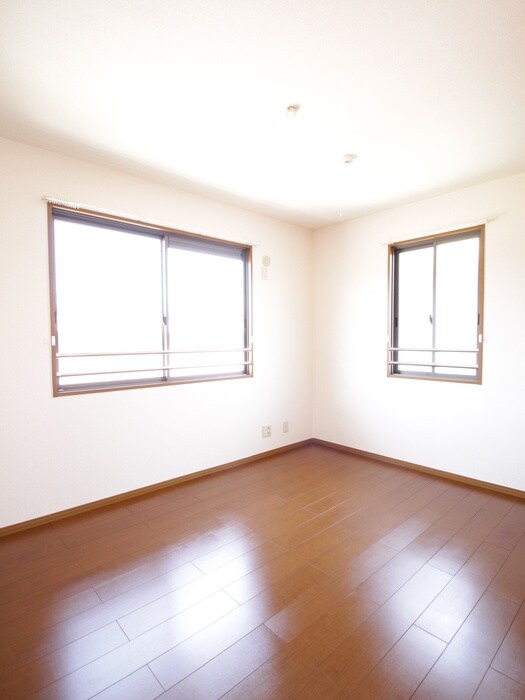 物件内観写真10　(居室)