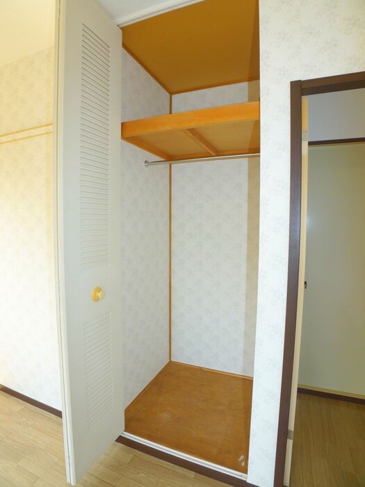 物件内観写真18　(収納)