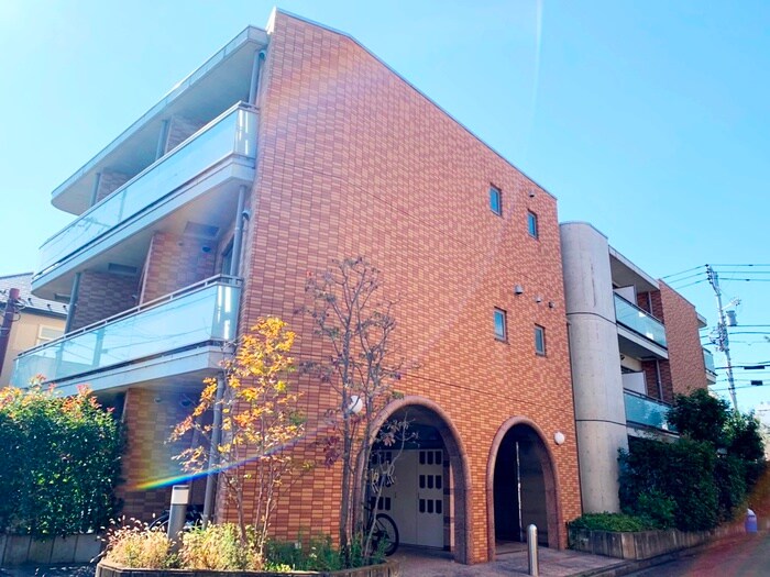 物件外観写真2　(外観写真)