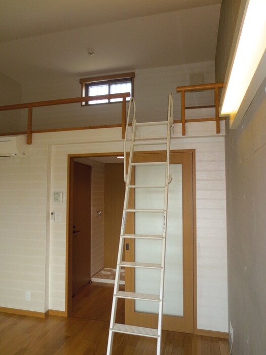 物件内観写真9　(居室)