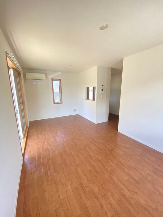 物件内観写真22　(居室)