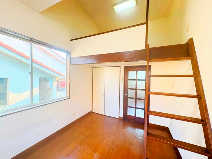 物件内観写真8　(居室)