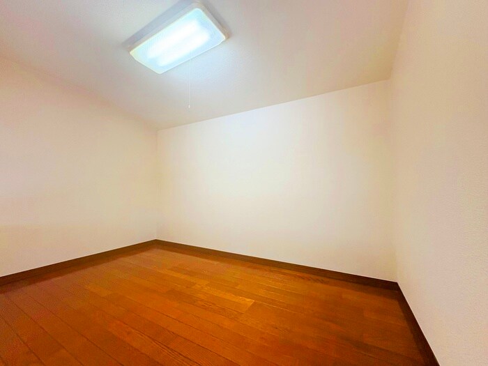 物件内観写真9　(ロフト)