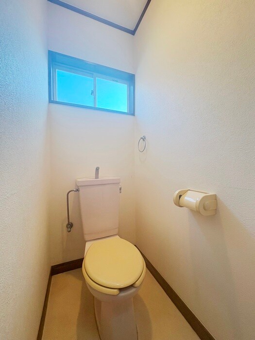 物件内観写真11　(トイレ)