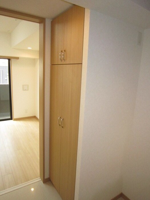 物件内観写真14　(収納)