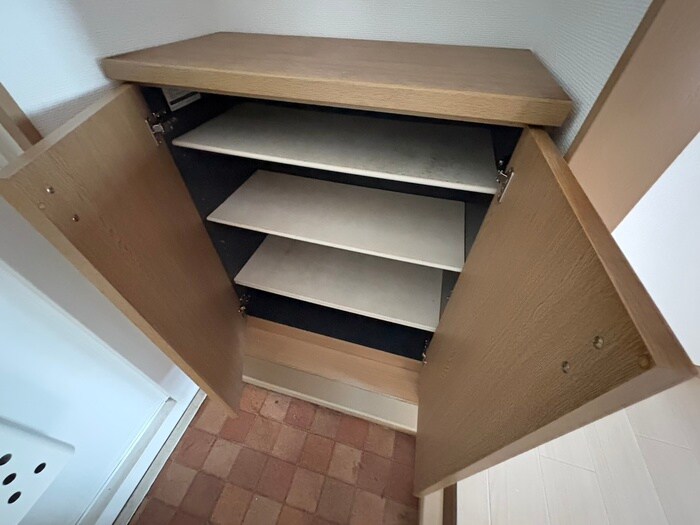 物件内観写真20　(靴箱)