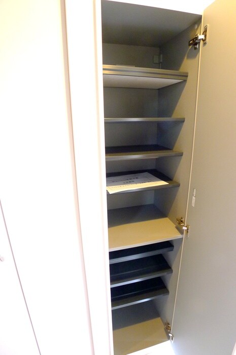 物件内観写真22　(靴箱)