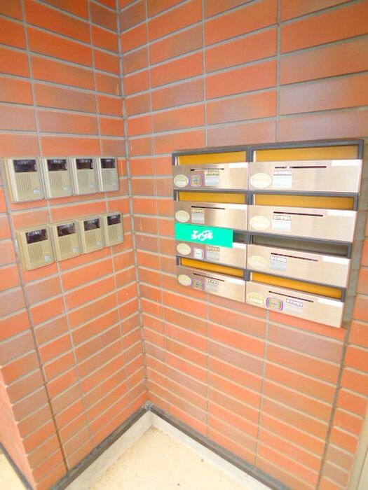 物件外観写真4　(建物設備)