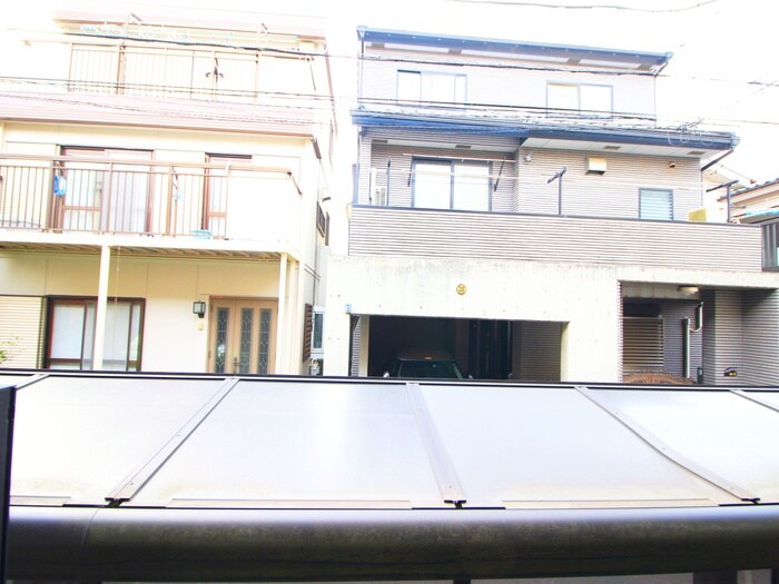 物件内観写真18　(室内からの展望)