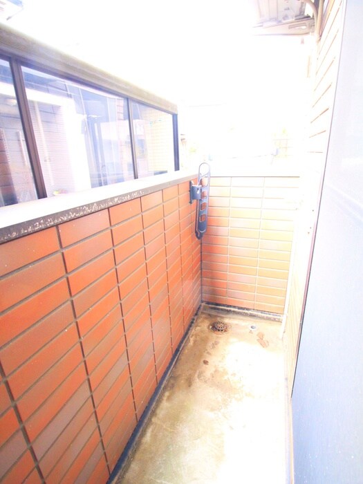 物件内観写真21　(洗濯機置場)