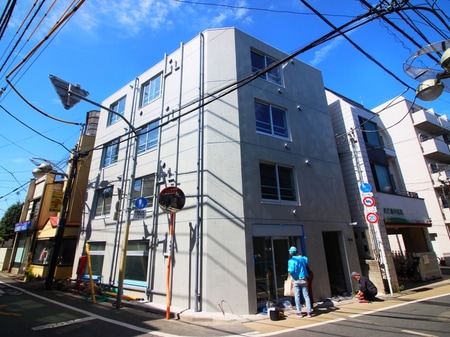 ガーディアン都立家政外観写真