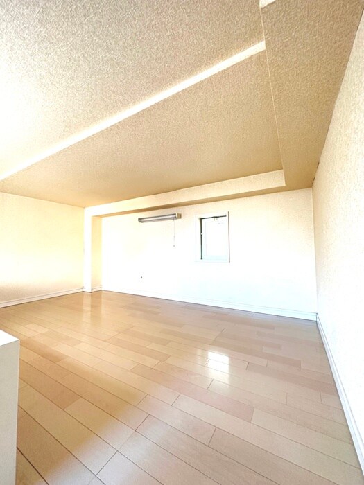 物件内観写真9　(ロフト)