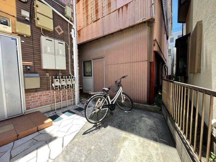 物件外観写真6　(外観写真)