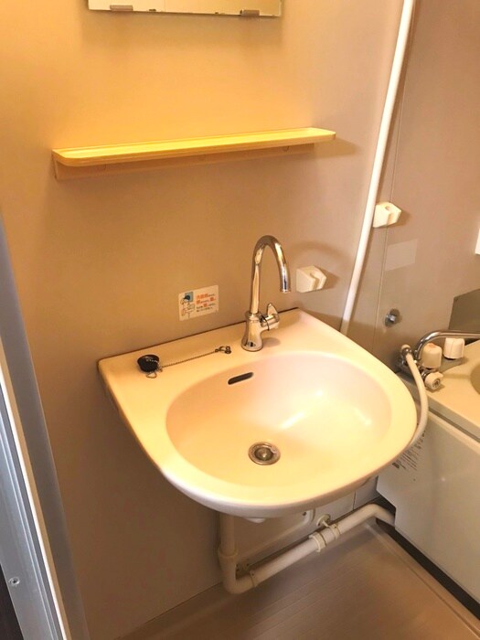 物件内観写真12　(洗面)