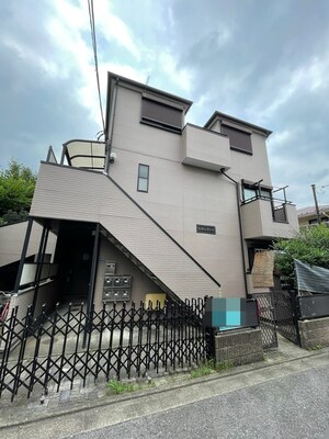 フィオ・レ・ティーナ外観写真