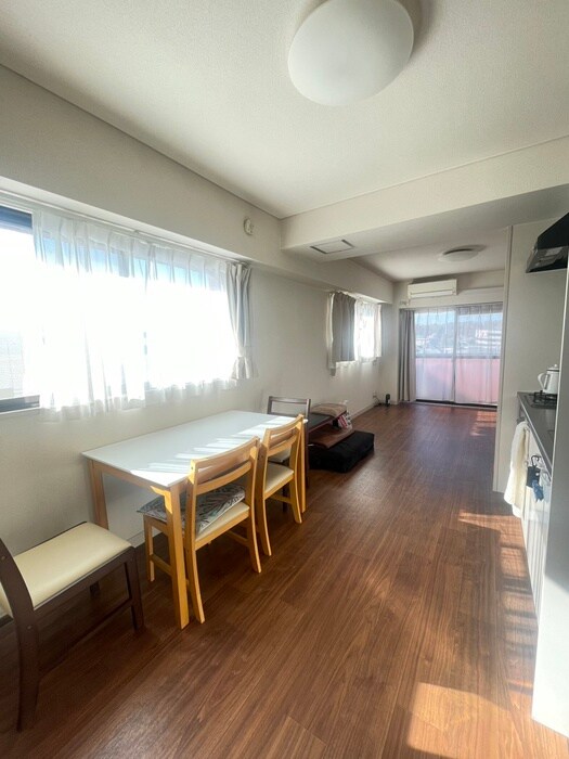 物件内観写真7　(居室)