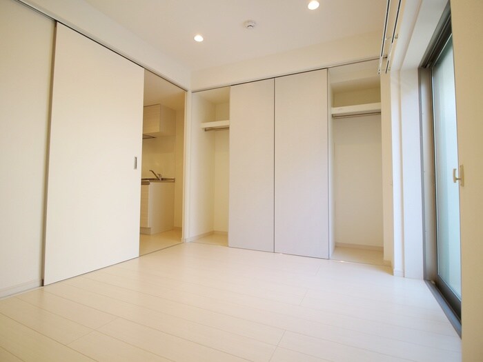 物件内観写真8　(居室)