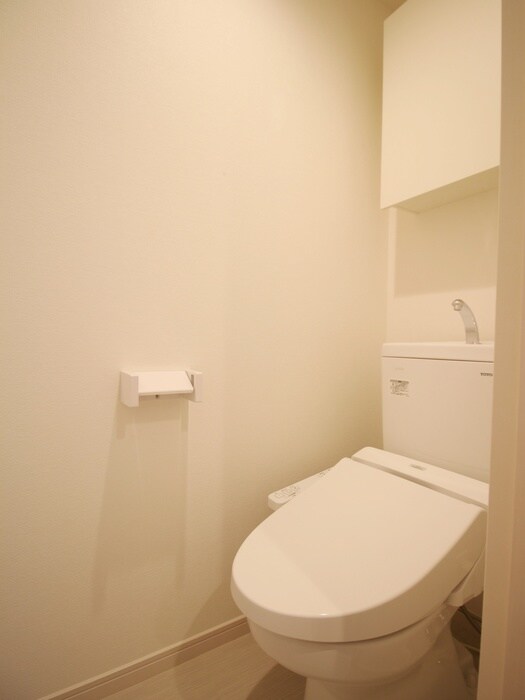 物件内観写真14　(トイレ)