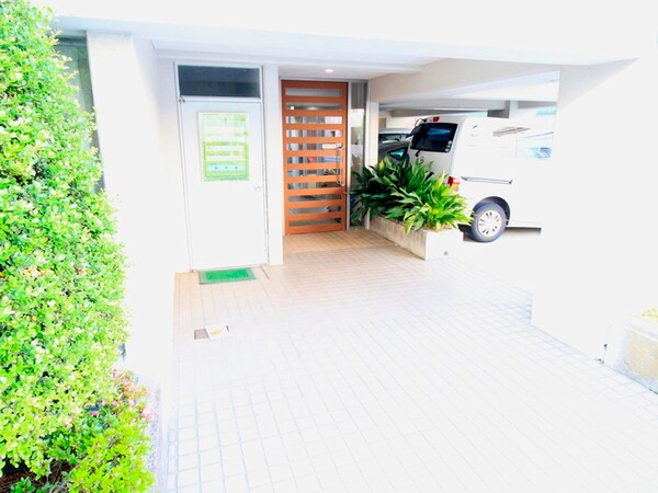 エントランス部分