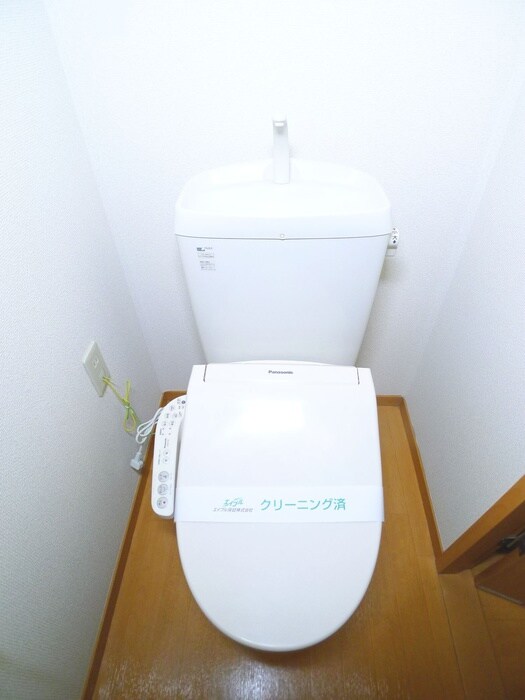 物件内観写真16　(トイレ)