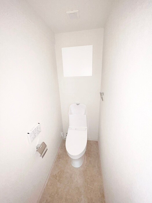 物件内観写真10　(トイレ)