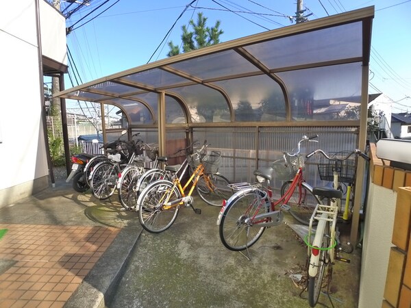 駐輪場