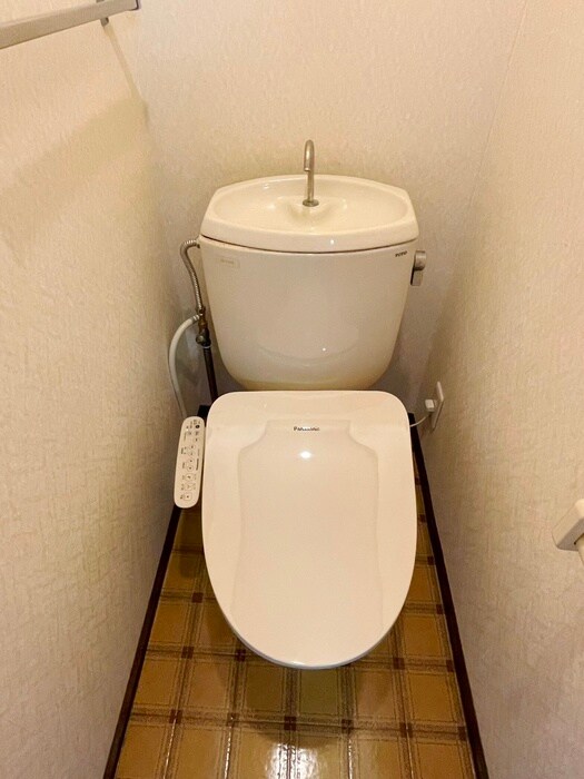 物件内観写真14　(トイレ)