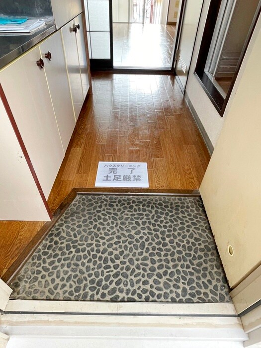物件内観写真22　(玄関)