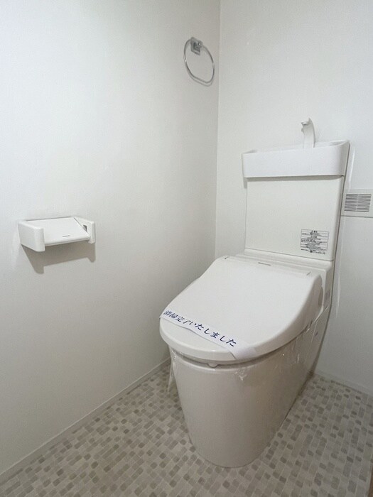 物件内観写真14　(トイレ)