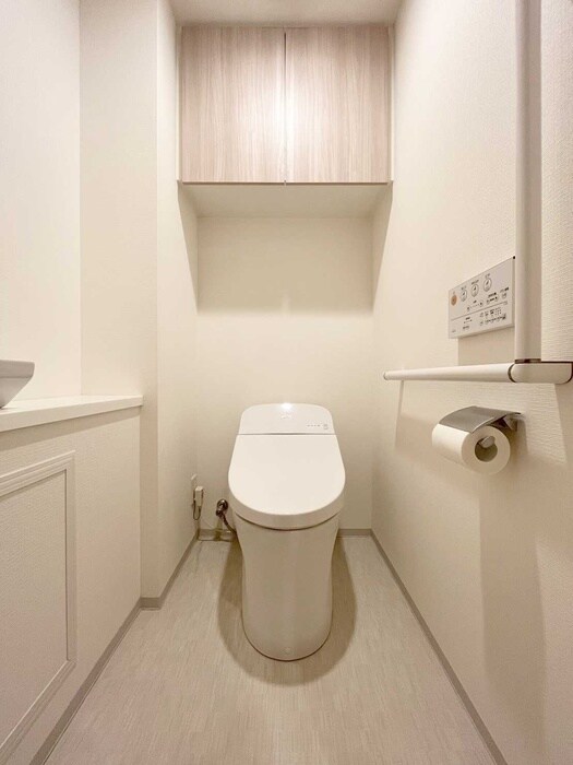 物件内観写真14　(トイレ)