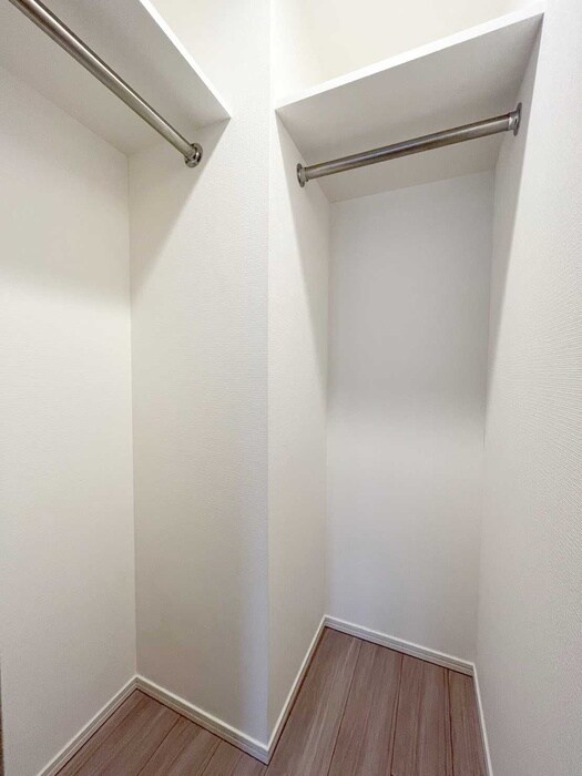 物件内観写真15　(収納)