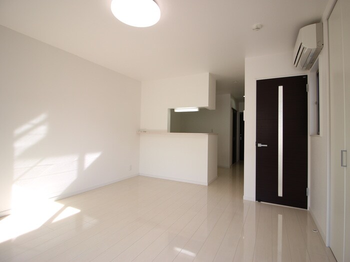 物件内観写真8　(内観写真)