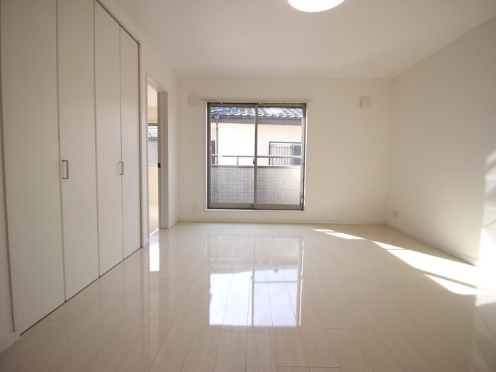 物件内観写真18　(居室)