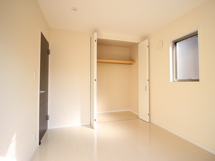 物件内観写真19　(収納)
