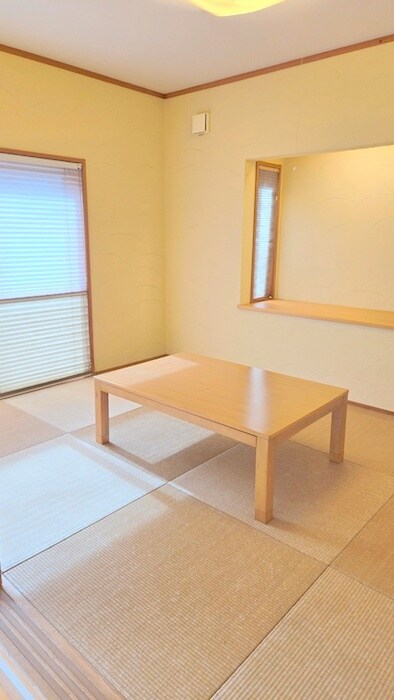 物件内観写真12　(居室)