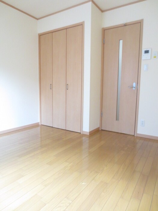 物件内観写真10　(居室)