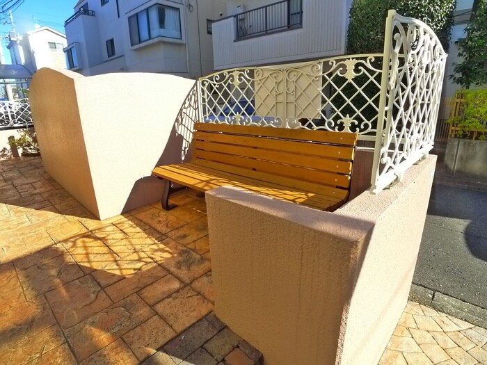 物件外観写真2　(その他)